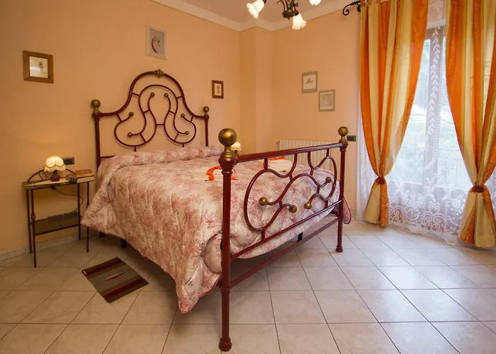 Casa Elena Apartment Cortona